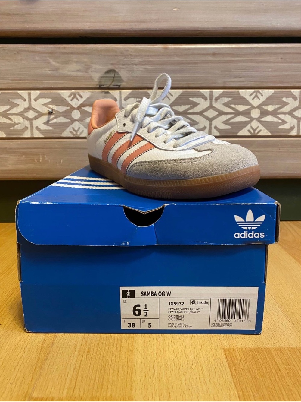 Adidas Samba Pink W 6.5 NEW
